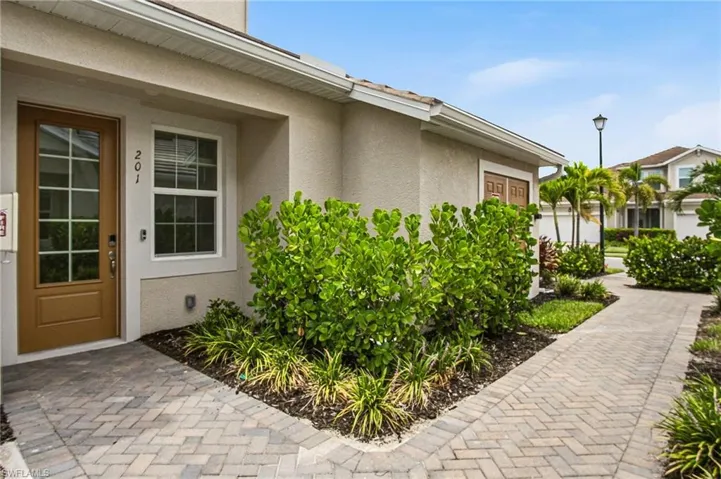 4646 Arboretum Cir 201, Other, Florida 34112