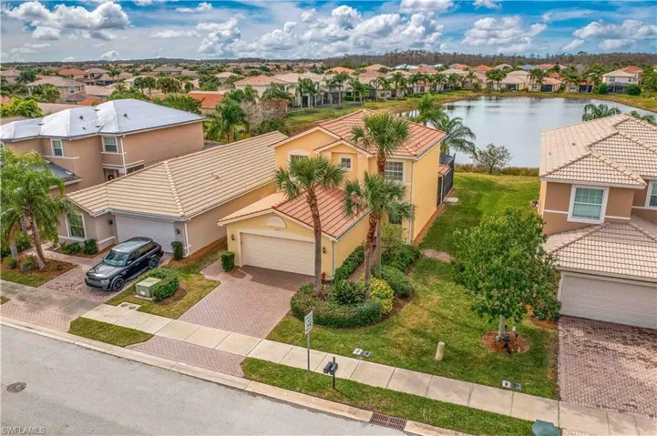 10554  Carolina Willow  DR, Fort Myers, FL 33913