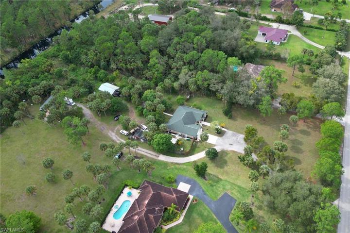 1990  16th SW AVE, Naples, FL 34117
