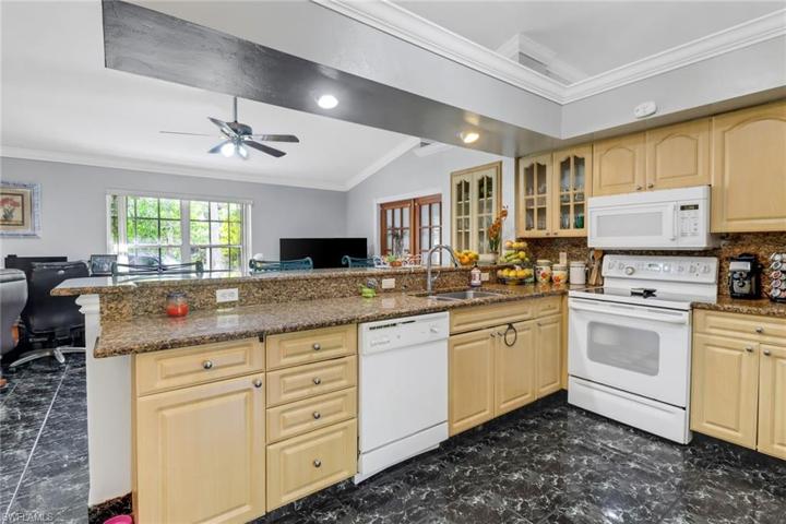 1990  16th SW AVE, Naples, FL 34117