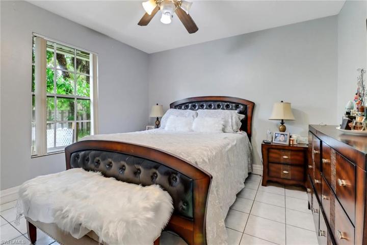 1990  16th SW AVE, Naples, FL 34117