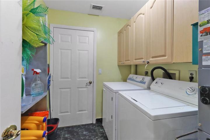 1990  16th SW AVE, Naples, FL 34117