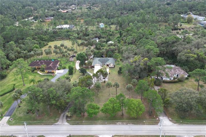 1990  16th SW AVE, Naples, FL 34117