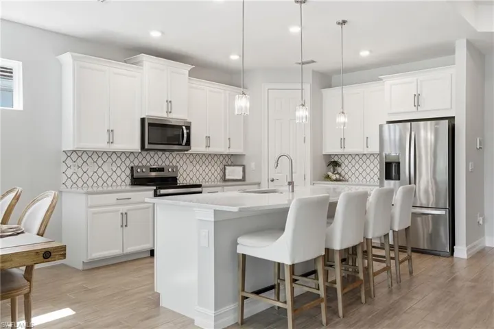 28040 Seasons Tide Ave, Bonita Springs, Florida 34135