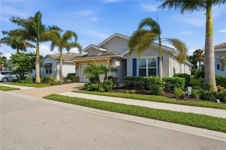 28040 Seasons Tide Ave, Bonita Springs, Florida 34135