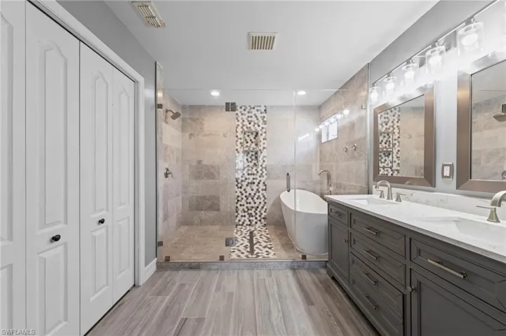 21684 Brixham Run Loop, Estero, Florida 33928