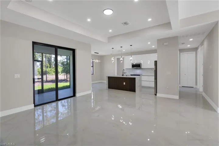 507 Trinity St E, Lehigh Acres, Florida 33974