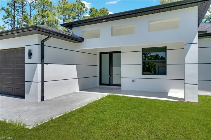 507 Trinity St E, Lehigh Acres, Florida 33974