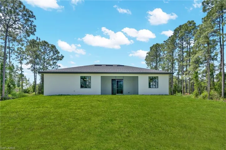 507 Trinity St E, Lehigh Acres, Florida 33974