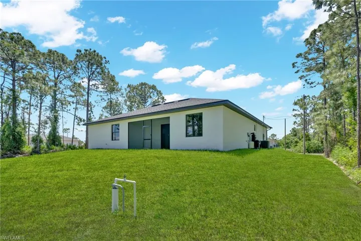 507 Trinity St E, Lehigh Acres, Florida 33974