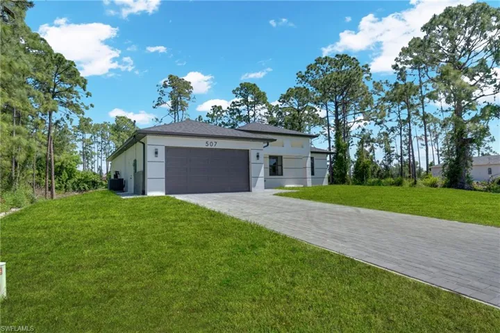507 Trinity St E, Lehigh Acres, Florida 33974
