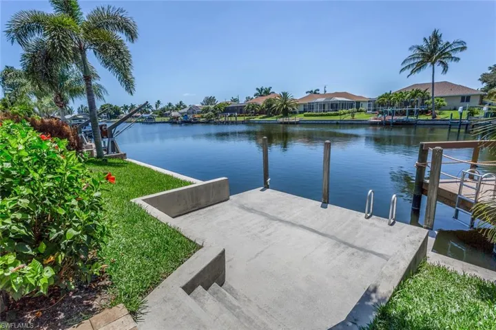 3936 SW 25th  PL, Cape Coral, FL 33914