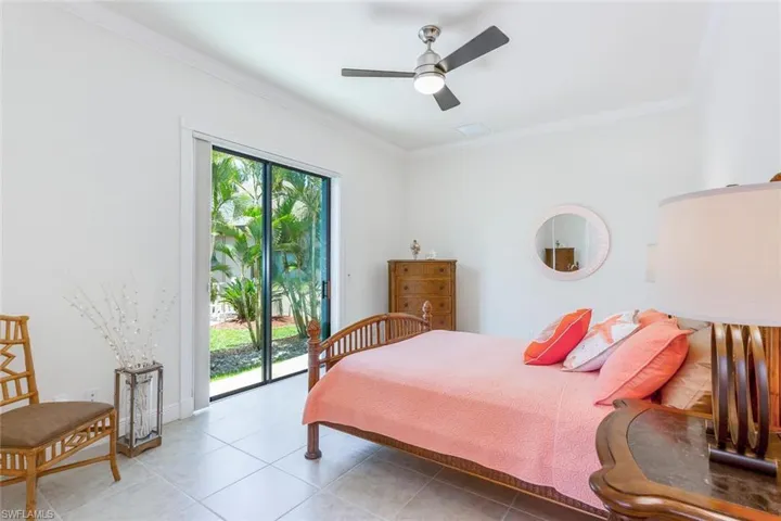 3936 SW 25th  PL, Cape Coral, FL 33914