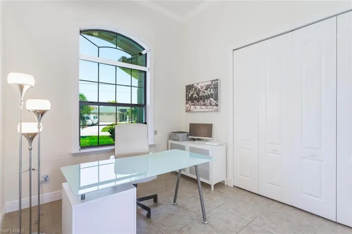 3936 SW 25th  PL, Cape Coral, FL 33914