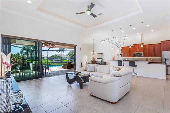 3936 SW 25th  PL, Cape Coral, FL 33914