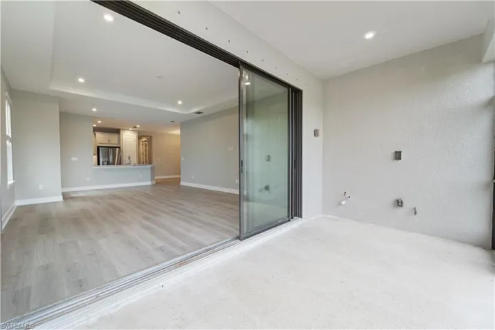 15175  Tolmino  ST, Naples, FL 34114