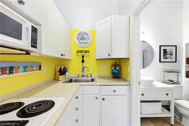 25000 Tamiami Trl E D152, Naples, Florida 34114