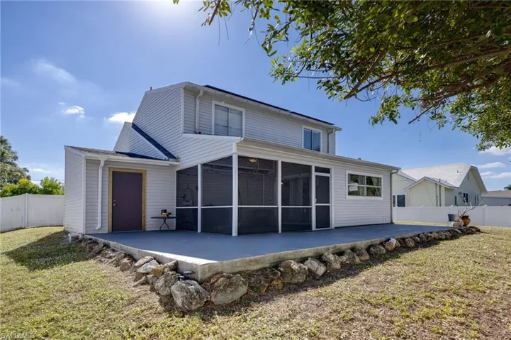 17298  Knight  DR, Fort Myers, FL 33967