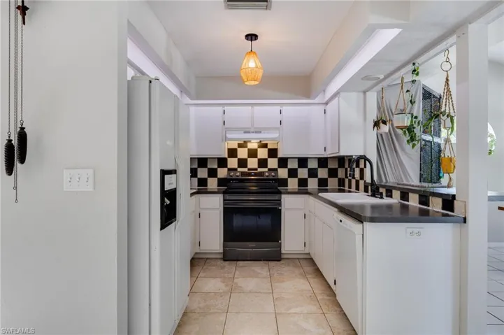 17298  Knight  DR, Fort Myers, FL 33967