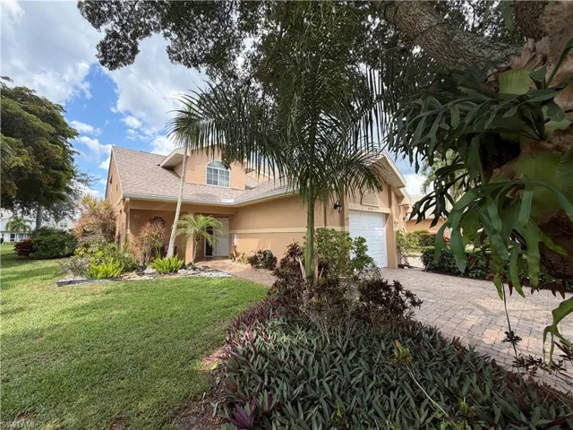 4194 Pensacola Ave, Estero, Florida 33928