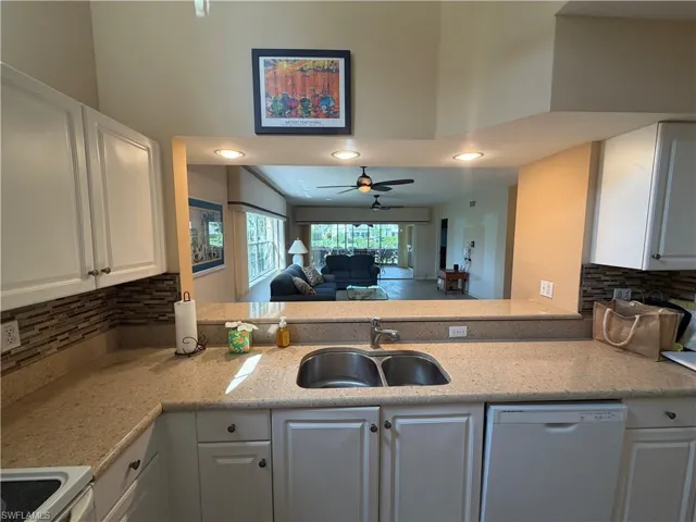 4194 Pensacola Ave, Estero, Florida 33928