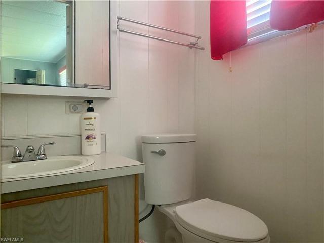 MASTER BATHROOM 2023