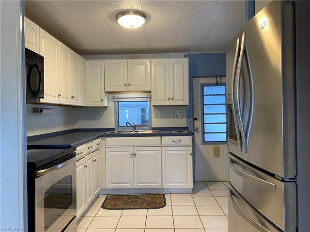 TAKEN MARCH 2022 KITCHEN