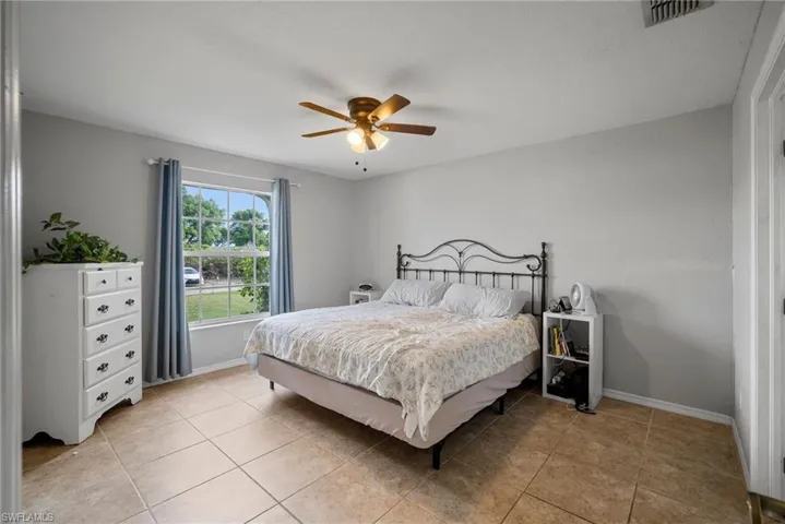 4013  16th SW ST, Lehigh Acres, FL 33976