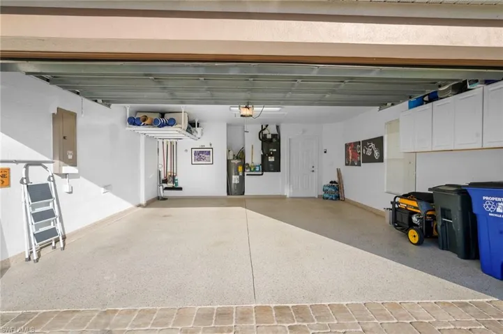 8332 Langshire Way, Fort Myers, Florida 33912