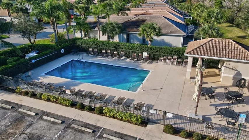 8332 Langshire Way, Fort Myers, Florida 33912