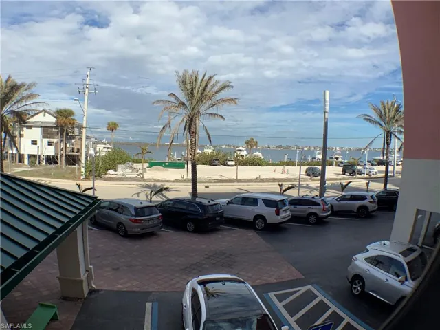 Bay side Marina