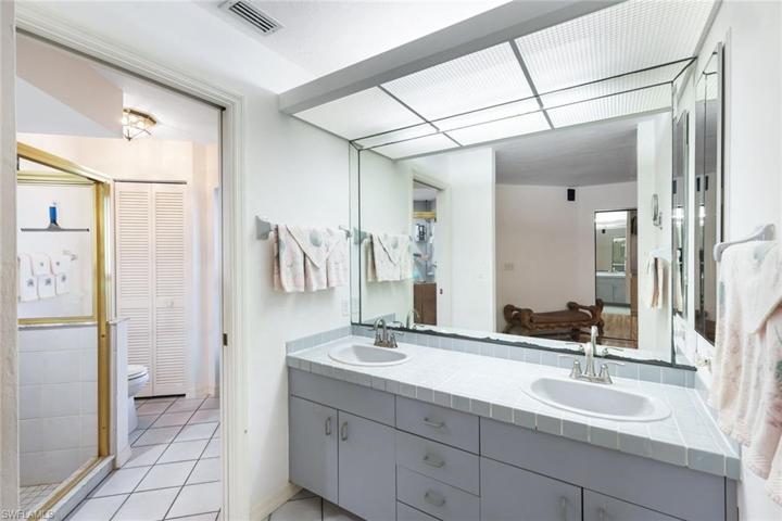 Owners Bath