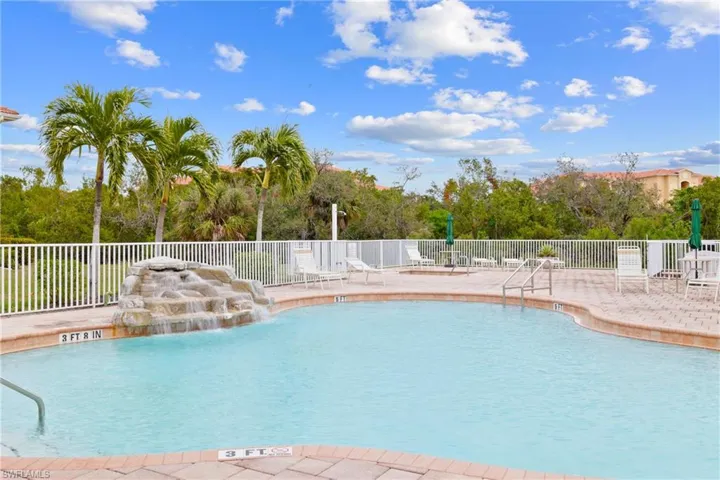 8564 Oakshade Cir # 3, Fort Myers Fl 33919