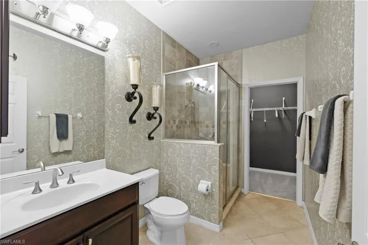 8564 Oakshade Cir # 3, Fort Myers Fl 33919