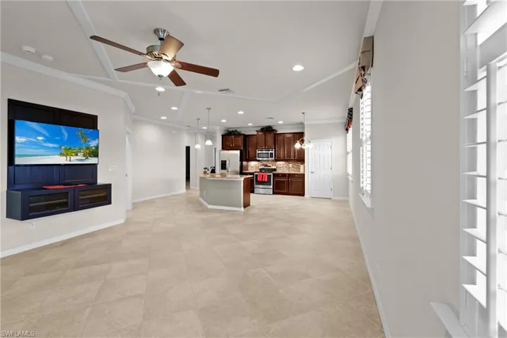 8564 Oakshade Cir # 3, Fort Myers Fl 33919