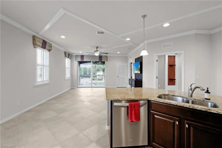 8564 Oakshade Cir # 3, Fort Myers Fl 33919