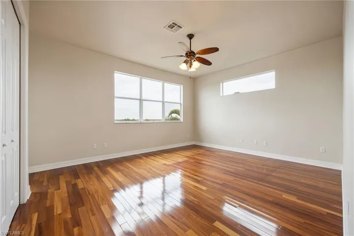 3rd bedroom upstairs
