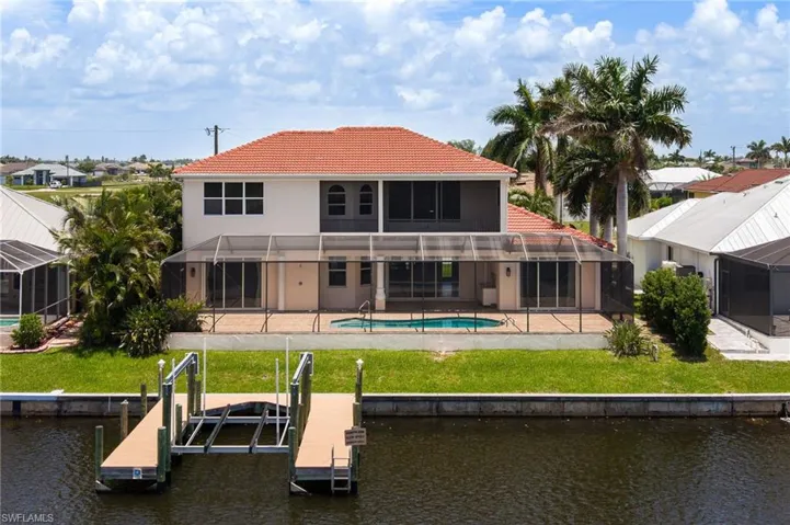 1128 Nw 43rd Ave, Cape Coral, Florida 33993