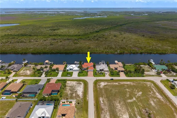 1128 Nw 43rd Ave, Cape Coral, Florida 33993