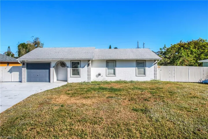 3064  54th SW TER, Naples, FL 34116