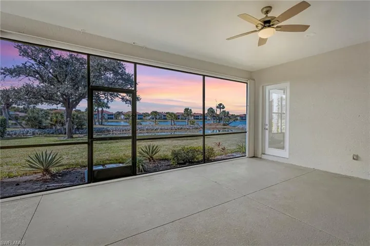 11099  Sea Tropic  LN, Fort Myers, FL 33908