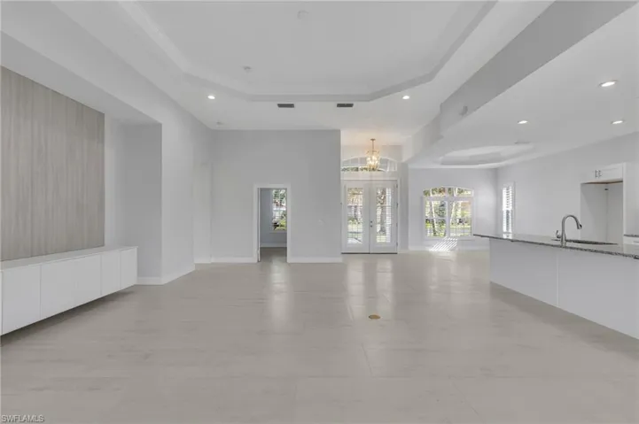 11099  Sea Tropic  LN, Fort Myers, FL 33908