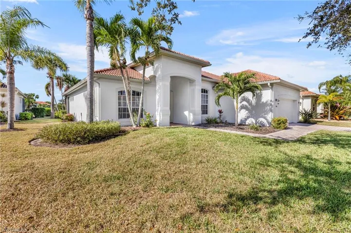 11099  Sea Tropic  LN, Fort Myers, FL 33908