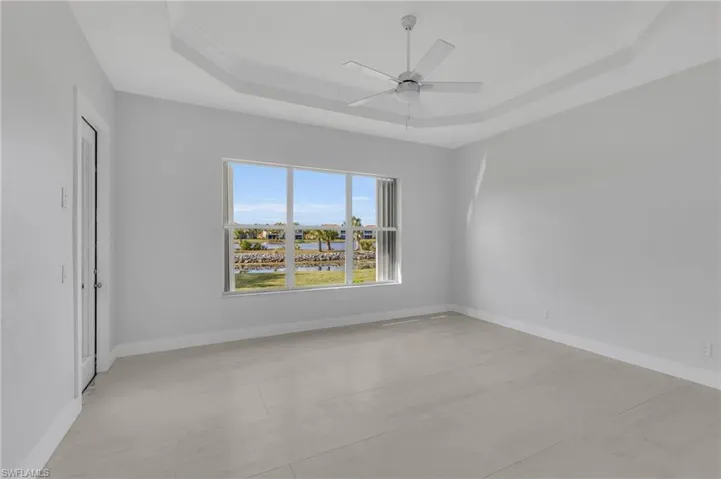 11099  Sea Tropic  LN, Fort Myers, FL 33908
