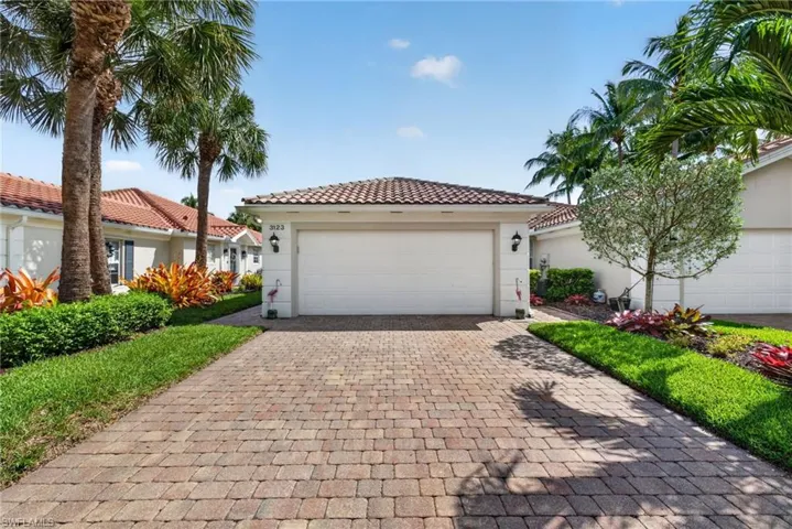 3123 Futuna Ln, Naples, Florida 34119