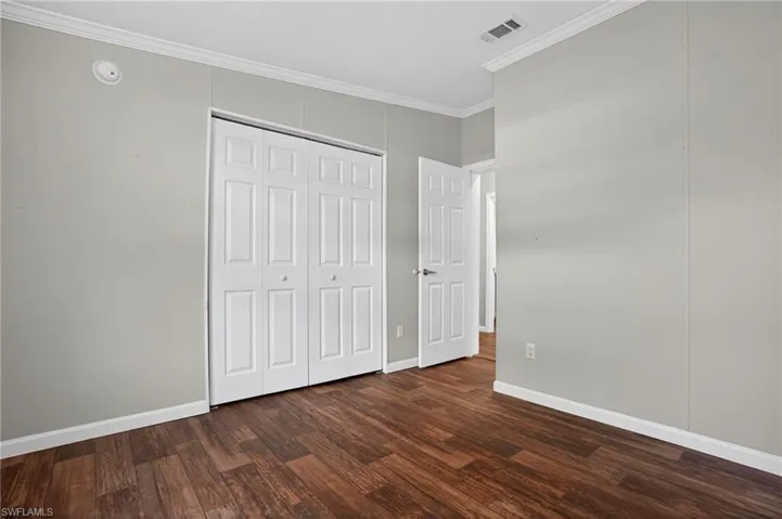 2nd Bedroom w/View of Closet