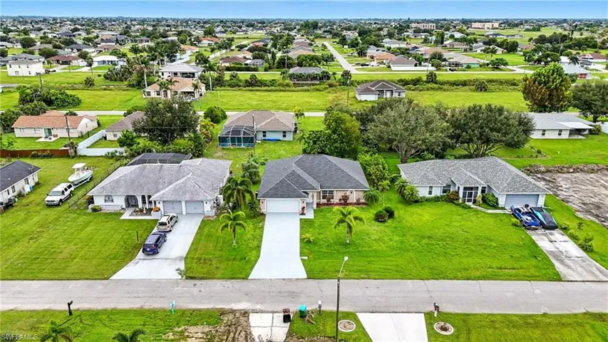 1410 NE 21st  PL, Cape Coral, FL 33909