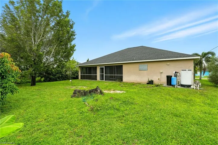 1410 NE 21st  PL, Cape Coral, FL 33909