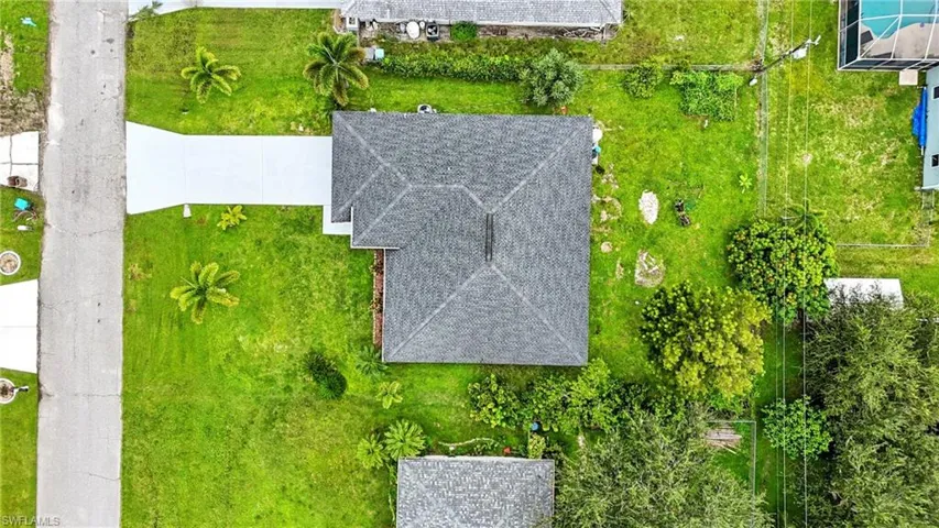 1410 NE 21st  PL, Cape Coral, FL 33909