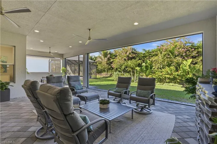 12021 Azalea Way, Naples, Florida 34120